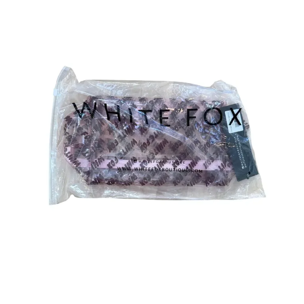 NWT White Fox Offstage Cosmetic Case in‎ Cupcake